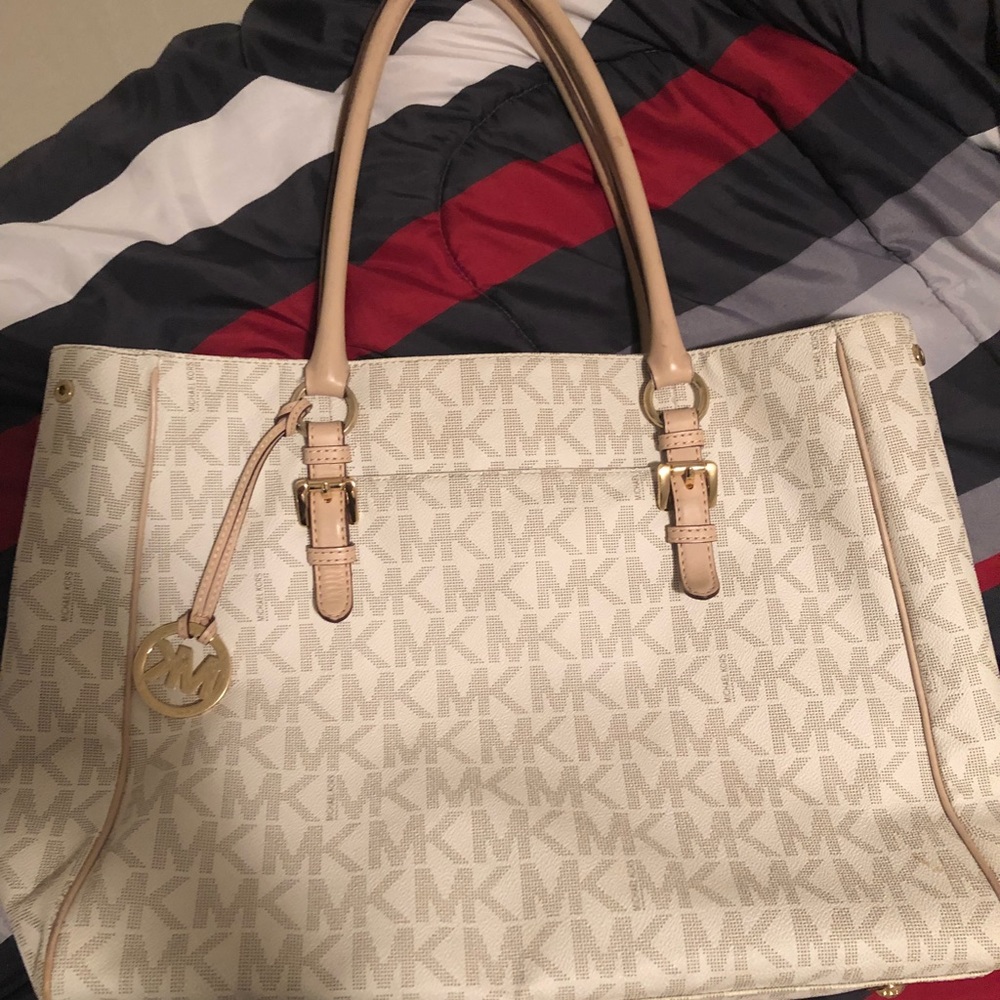 Large Michael Kors bag